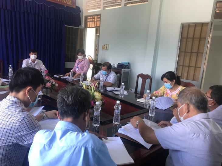 Thường trực HĐND thị trấn Tân Châu tổ chức phiên giải trình tại phiên họp của Thường trực tháng 5/2022